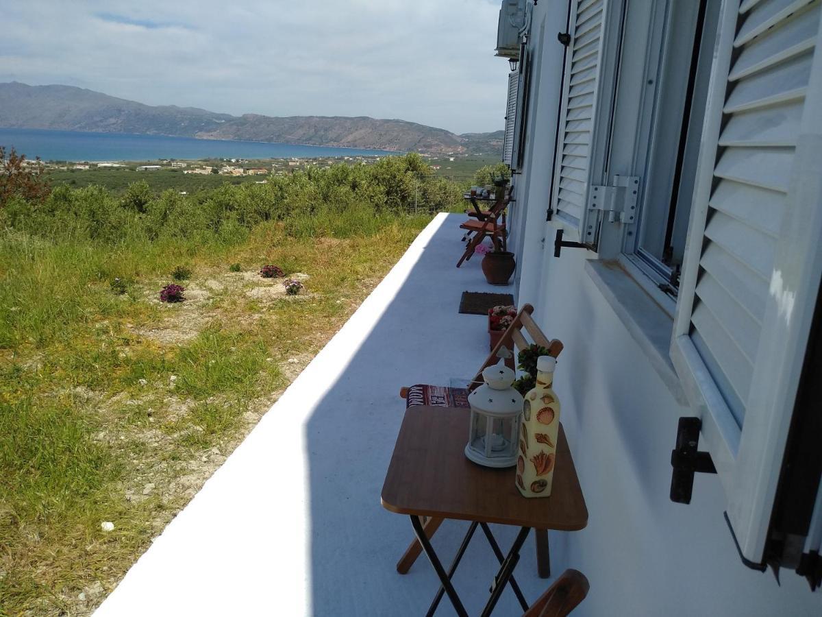 Villa Olive Breeze à Kíssamos Extérieur photo