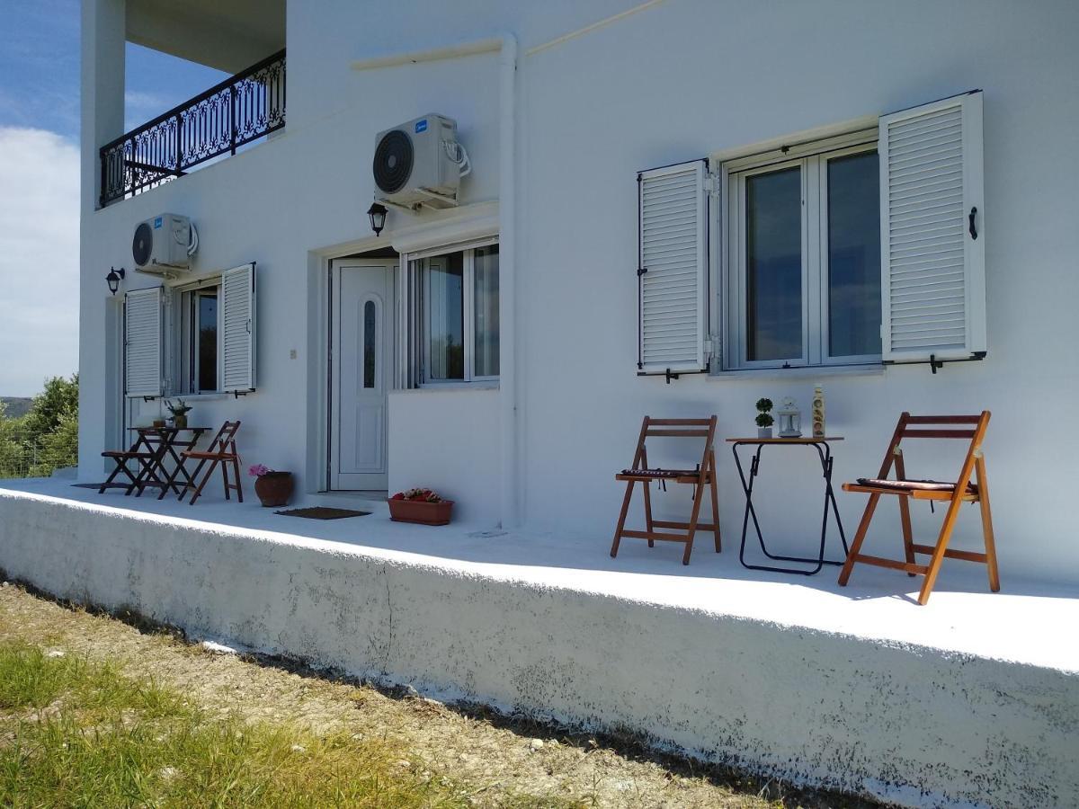 Villa Olive Breeze à Kíssamos Extérieur photo