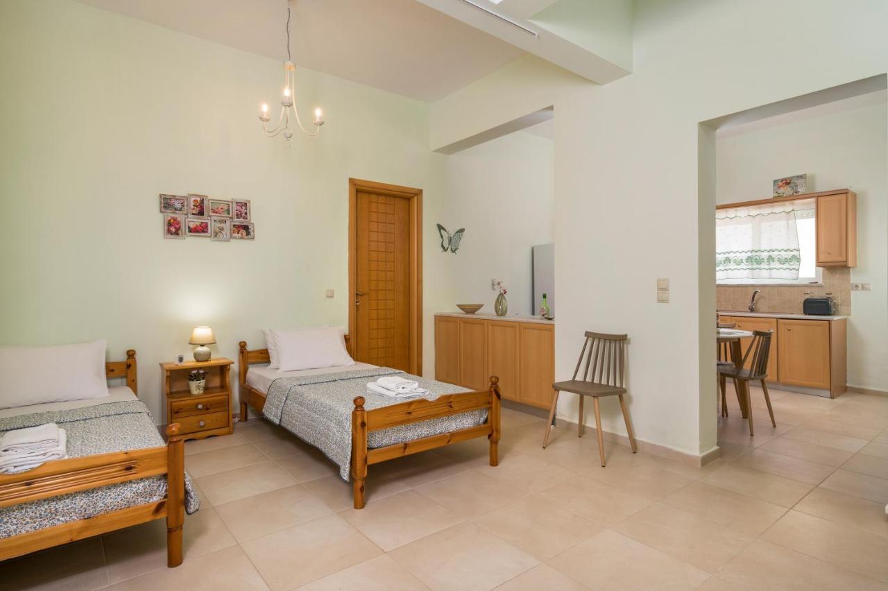 Villa Olive Breeze à Kíssamos Extérieur photo