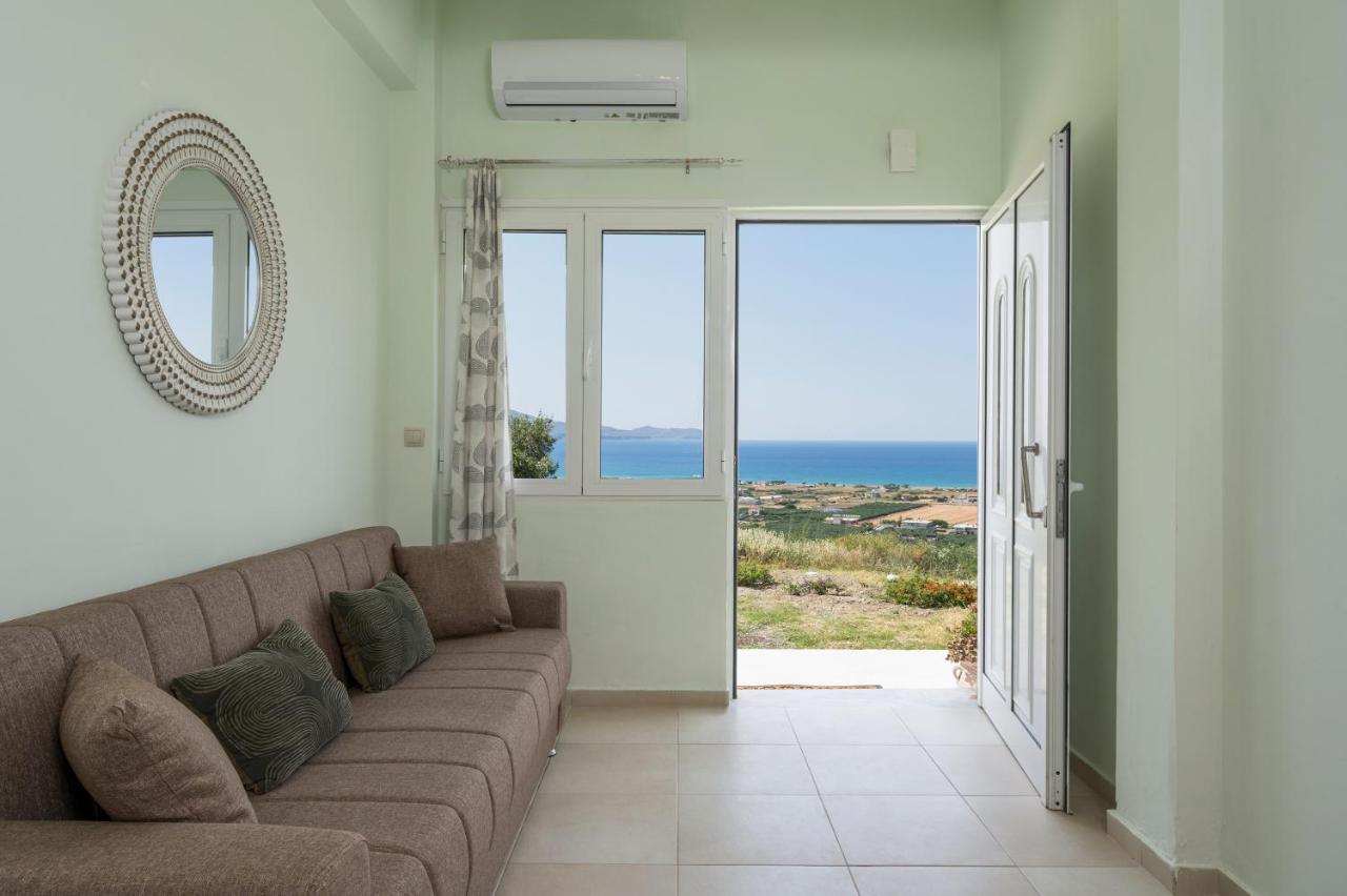 Villa Olive Breeze à Kíssamos Extérieur photo