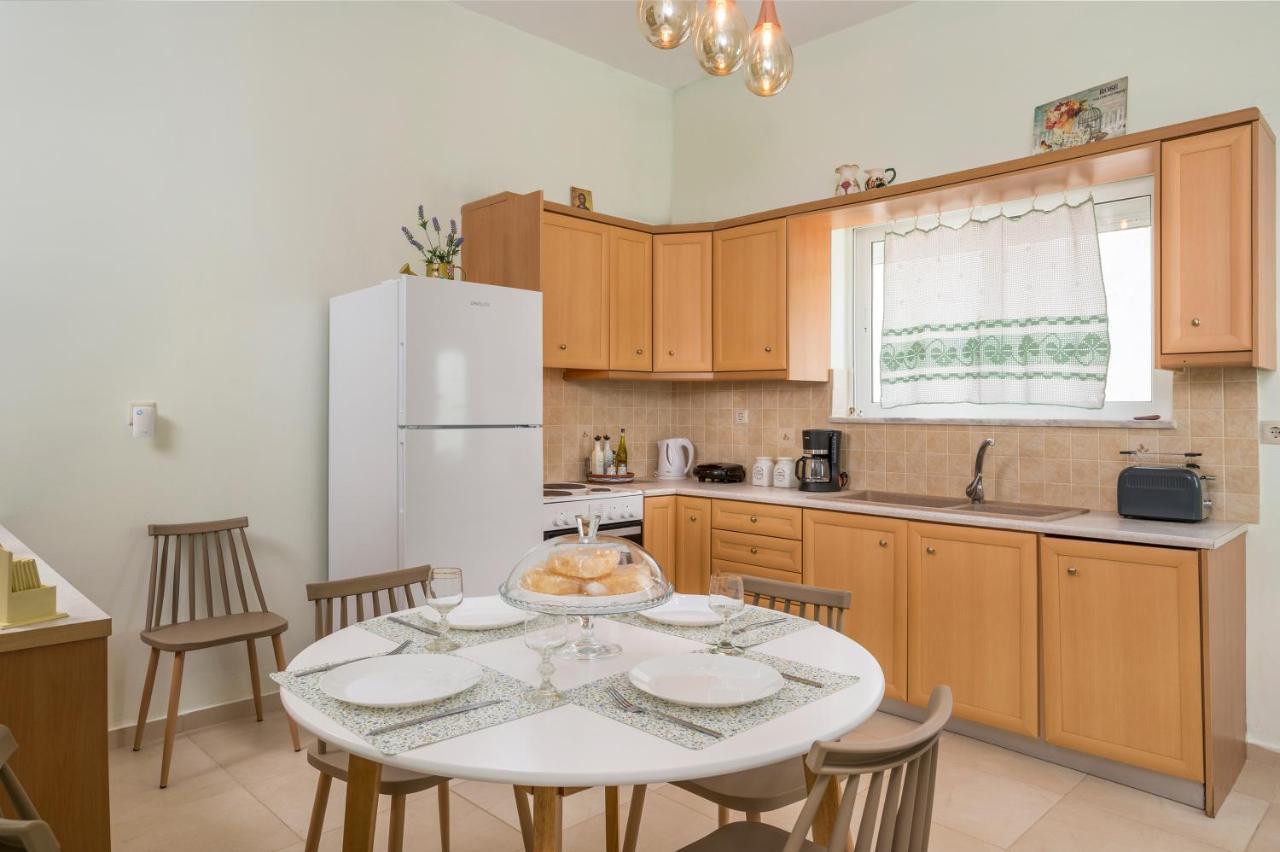 Villa Olive Breeze à Kíssamos Extérieur photo